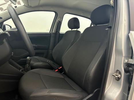 VOLKSWAGEN Voyage 1.0 4P FLEX, Foto 13