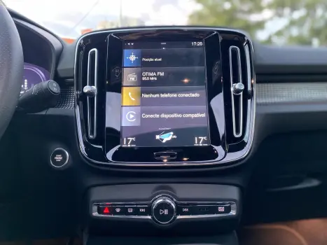 VOLVO XC40 1.5 16V 4P T5 RECHARGE HBRIDO R-DESIGN GEARTRONIC AUTOMTICO, Foto 13
