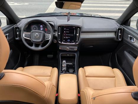 VOLVO XC40 1.5 16V 4P T5 RECHARGE HBRIDO INSCRIPTION GEARTRONIC AUTOMTICO, Foto 11