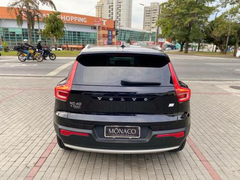 VOLVO XC40 1.5 16V 4P T5 RECHARGE HBRIDO INSCRIPTION GEARTRONIC AUTOMTICO, Foto 3