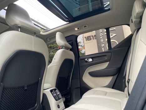 VOLVO XC40 1.5 16V 4P T5 RECHARGE HBRIDO INSCRIPTION GEARTRONIC AUTOMTICO, Foto 8