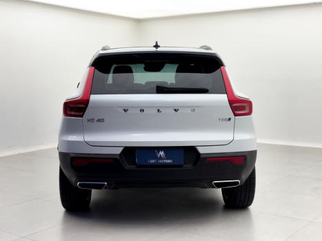 VOLVO XC40 2.0 16V 4P T5 TURBO R-DESIGN AWD GEARTRONIC AUTOMTICO, Foto 6