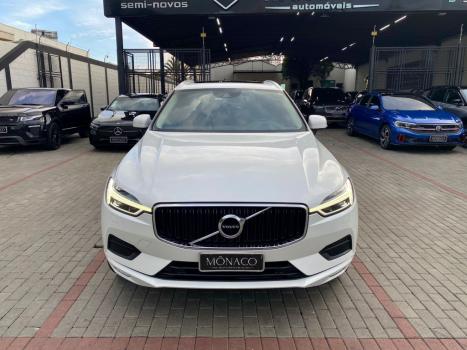 VOLVO XC60 2.0 4P D5 MOMENTUM DIESEL AWD GEARTRONIC, Foto 2