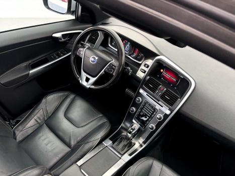 VOLVO XC60 2.0 4P T5 R DESIGN TURBO AUTOMTICO, Foto 19