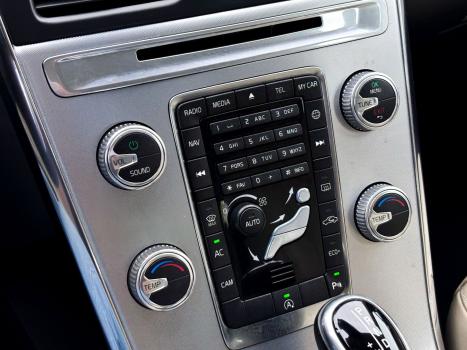 VOLVO XC60 2.0 4P T5 MOMENTUM TURBO AUTOMTICO, Foto 13