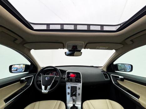 VOLVO XC60 2.0 4P T5 MOMENTUM TURBO AUTOMTICO, Foto 17