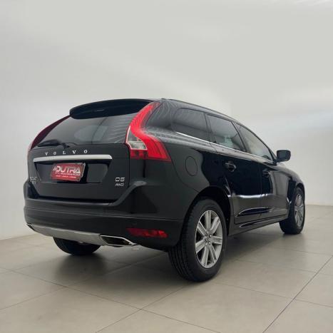 VOLVO XC60 2.4 4P AWD KINETIC DIESEL AUTOMTICO, Foto 4