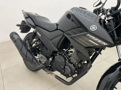 YAMAHA Fazer YS 150 SED, Foto 7