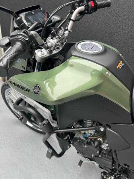 YAMAHA Lander 250 , Foto 2