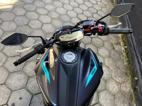 YAMAHA MT-07 700 ABS, Foto 7