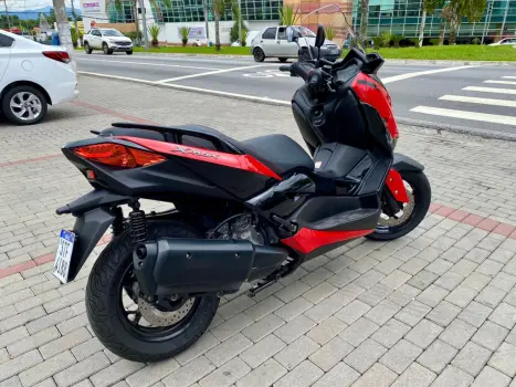 YAMAHA Xmax 250 , Foto 5