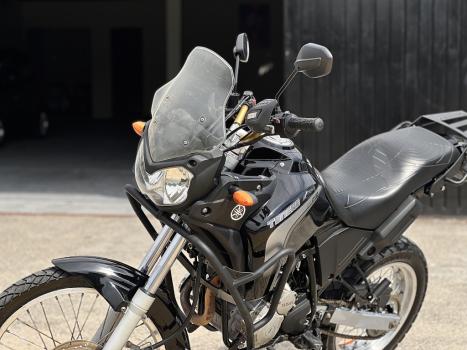 YAMAHA XTZ 250 TENER, Foto 4