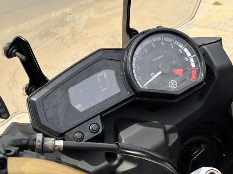 YAMAHA XTZ 250 TENER, Foto 10