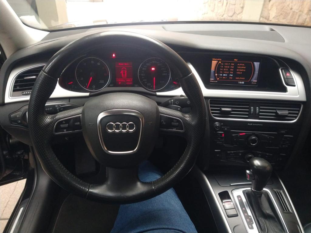 AUDI A4 - Foto