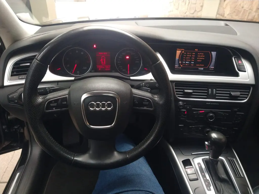 AUDI A4 - Foto