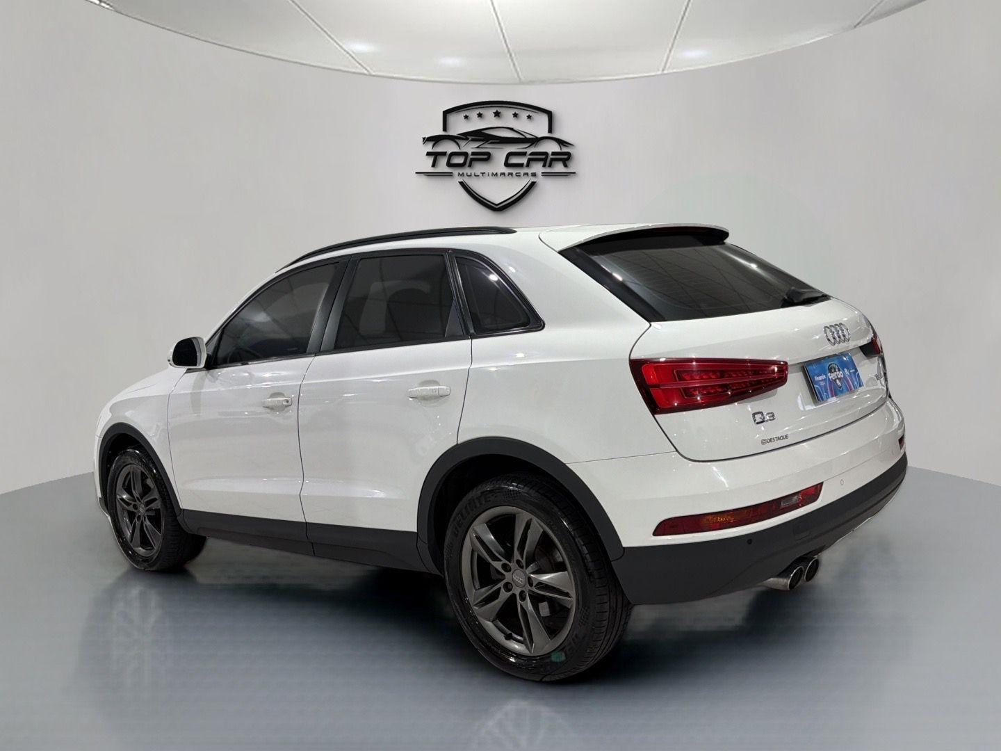 AUDI Q3 - Foto