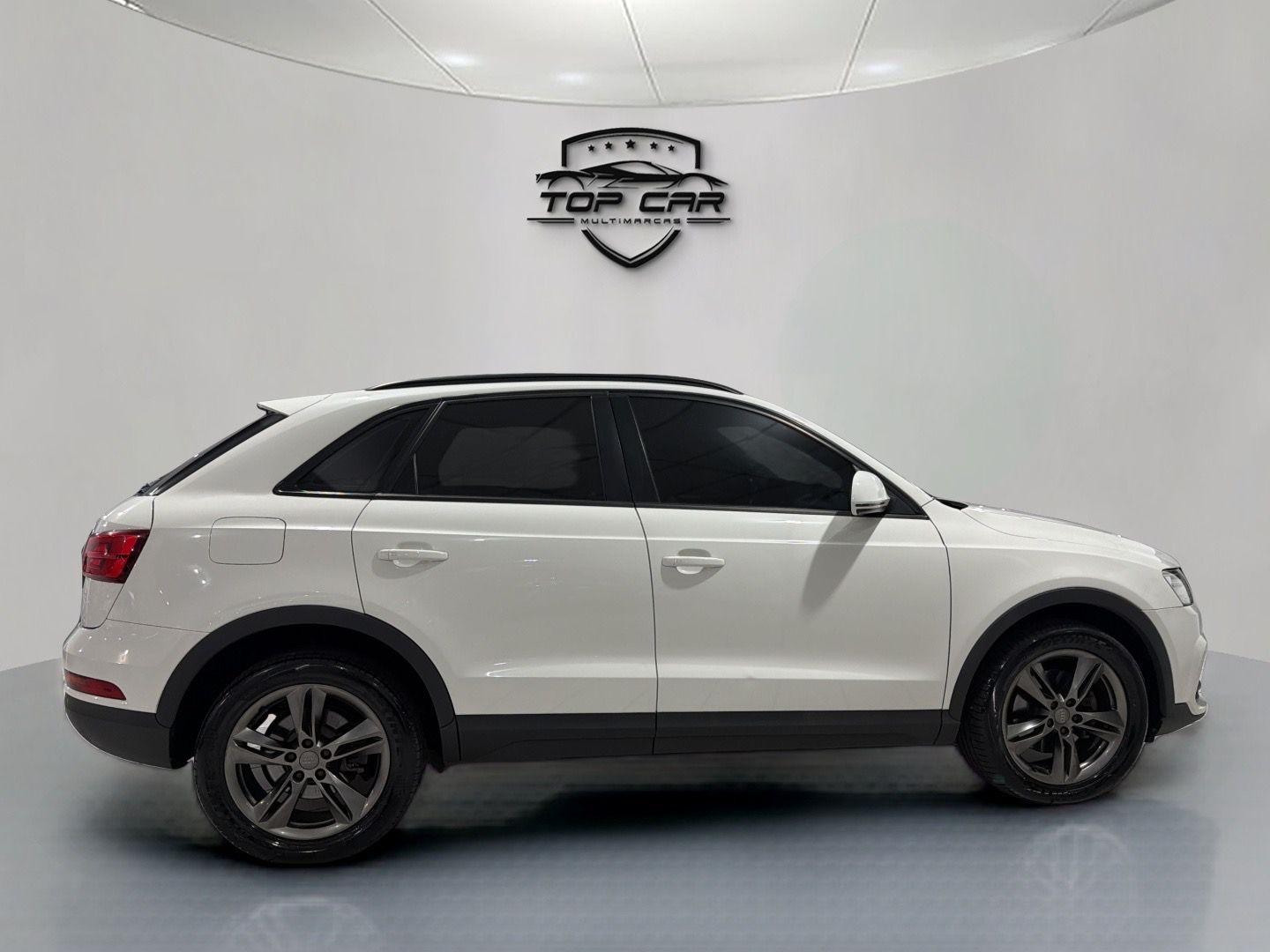 AUDI Q3 - Foto
