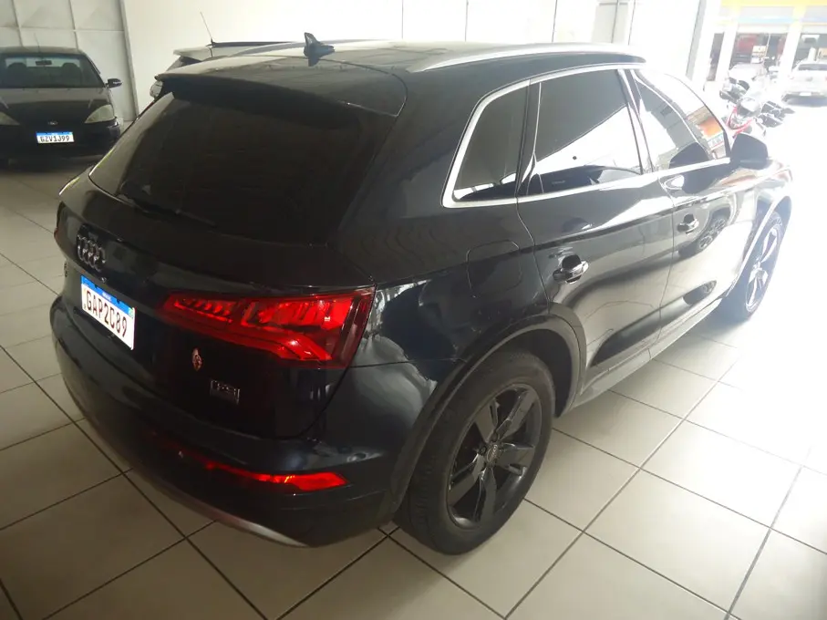 AUDI Q5 - Foto