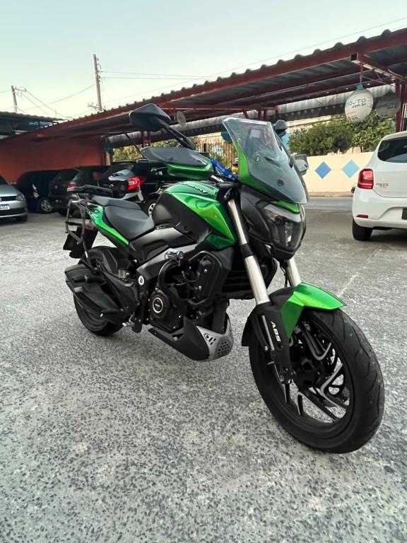 BAJAJ Dominar 400 - Foto