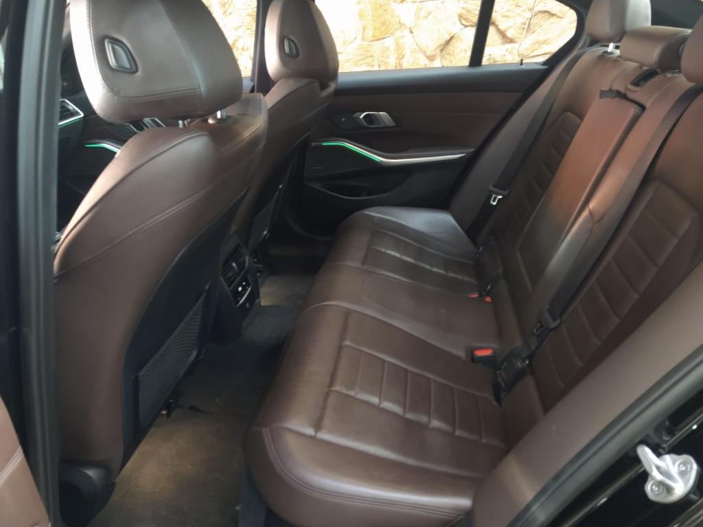 BMW 320I - Foto