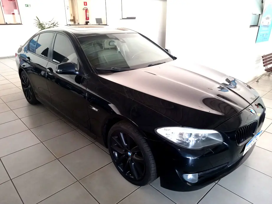 BMW 535I - Foto
