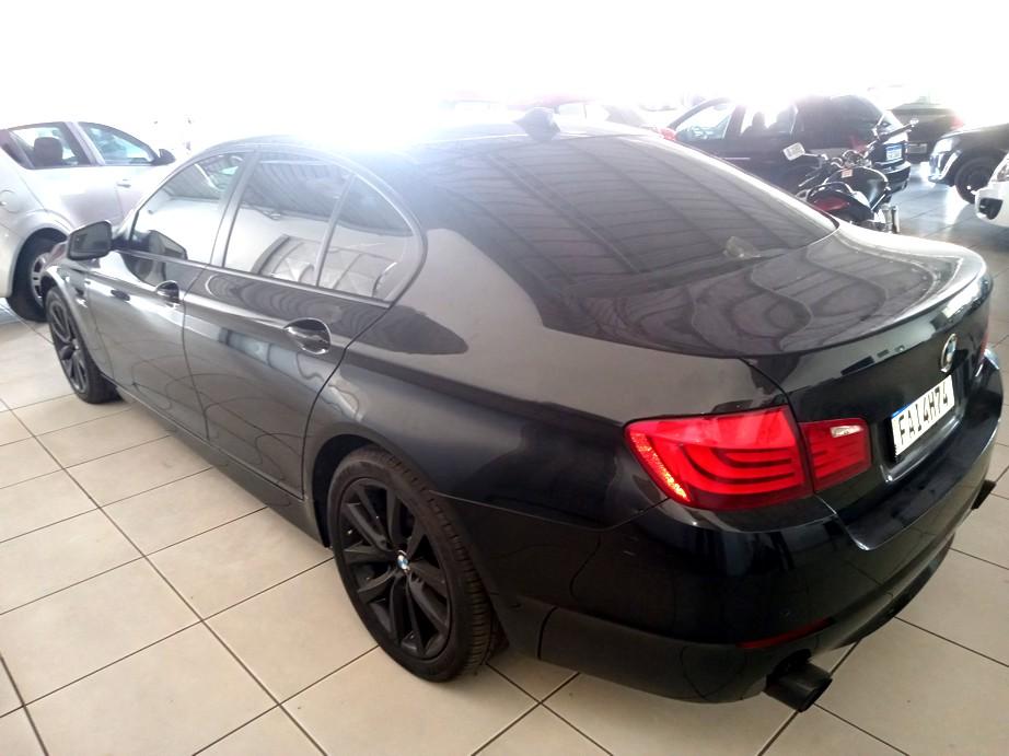 BMW 535I - Foto