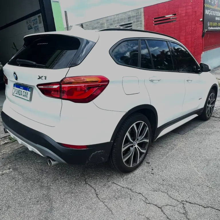 BMW X1 - Foto