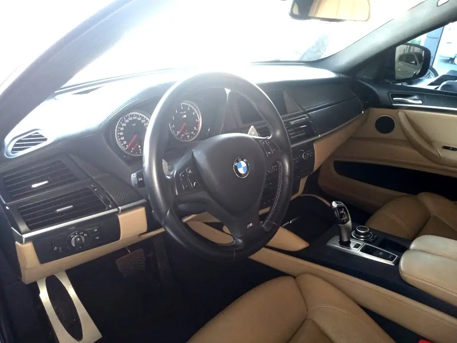 BMW X6 - Foto