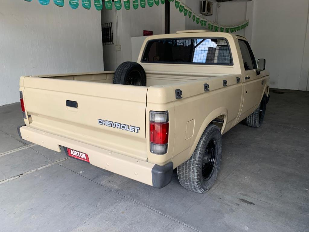 CHEVROLET A20 - Foto