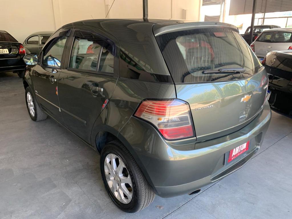 CHEVROLET Agile - Foto