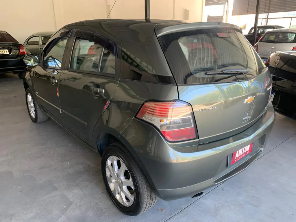 CHEVROLET Agile - Foto