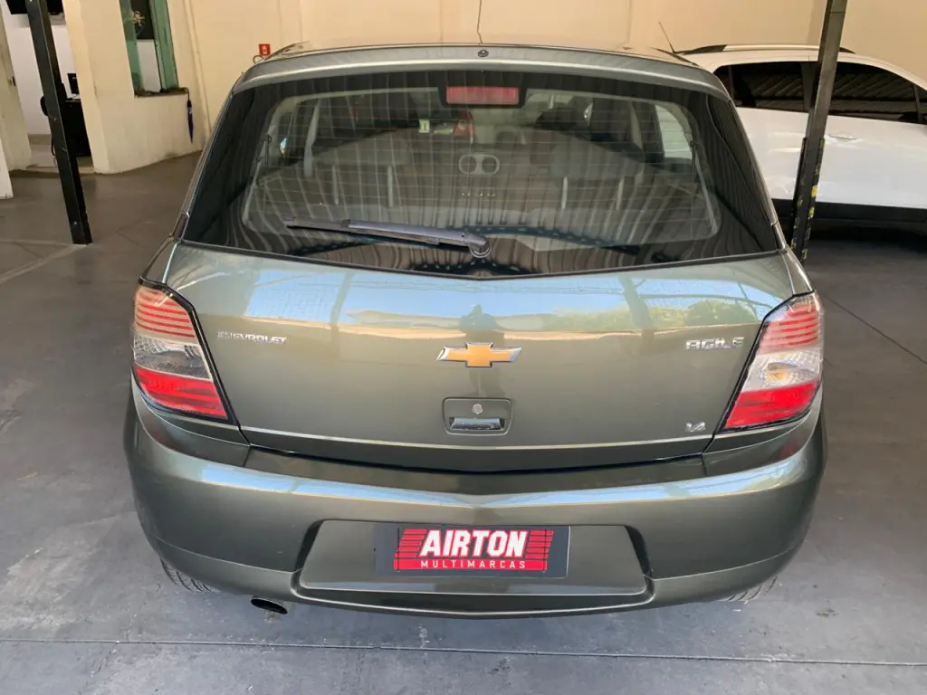CHEVROLET Agile - Foto