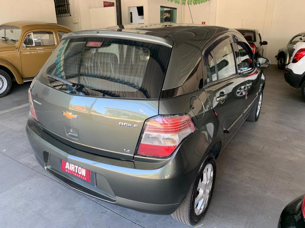 CHEVROLET Agile - Foto