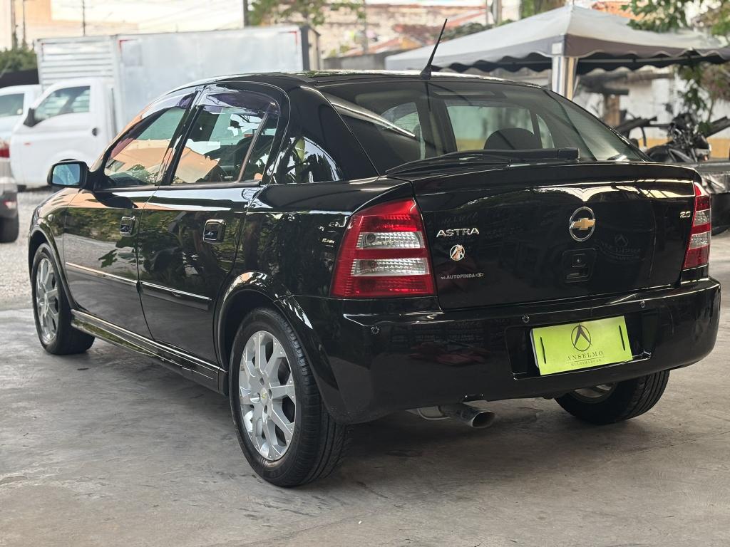 CHEVROLET Astra Hatch - Foto