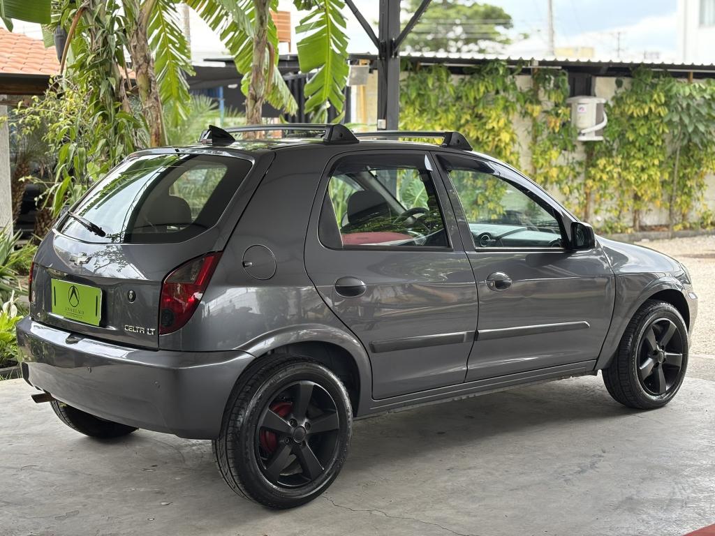CHEVROLET Celta - Foto