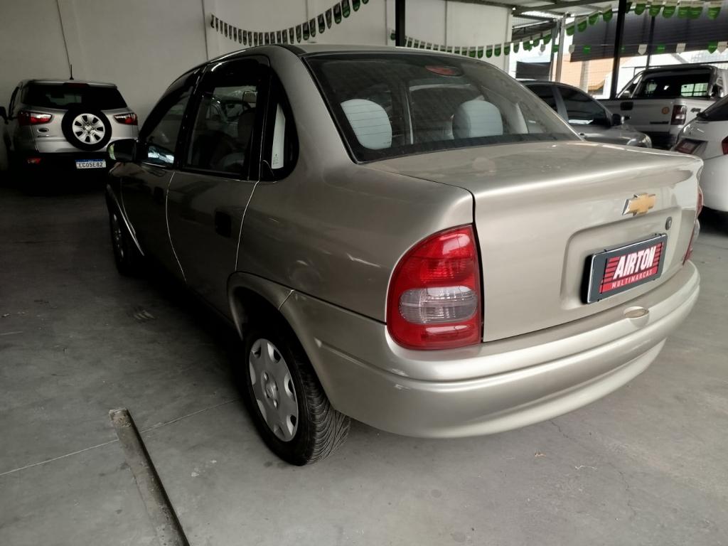 CHEVROLET Classic Sedan - Foto