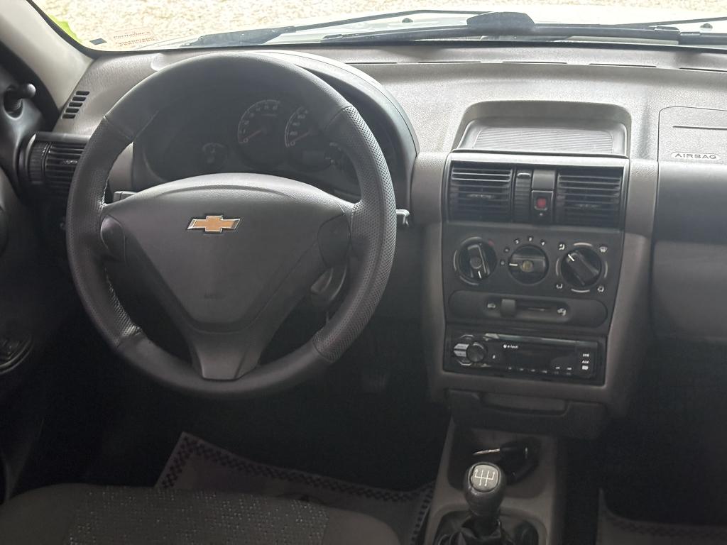 CHEVROLET Classic Sedan - Foto