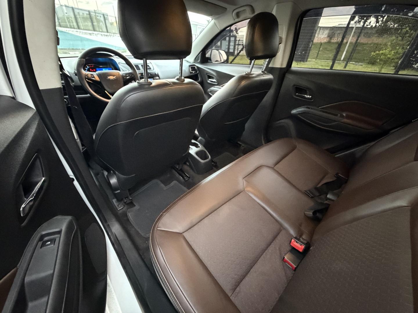 CHEVROLET Cobalt - Foto