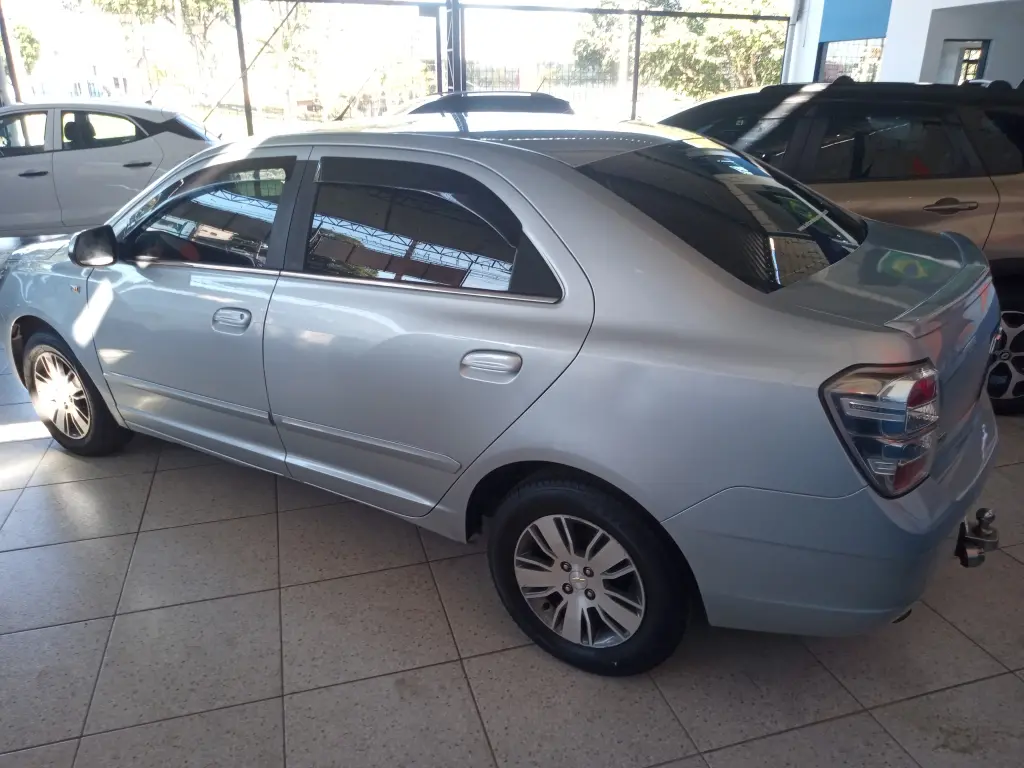 CHEVROLET Cobalt - Foto