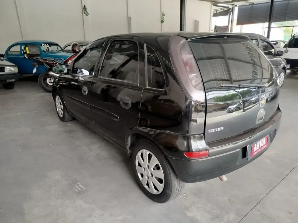 CHEVROLET Corsa Hatch - Foto