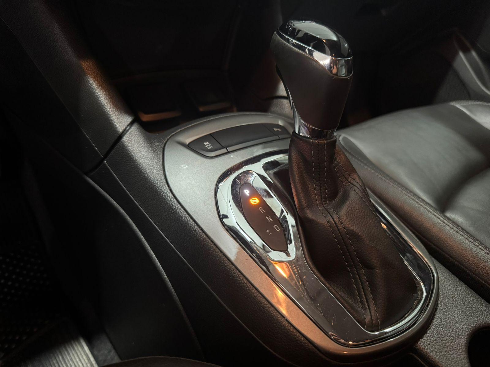 CHEVROLET Cruze Sedan - Miniatura