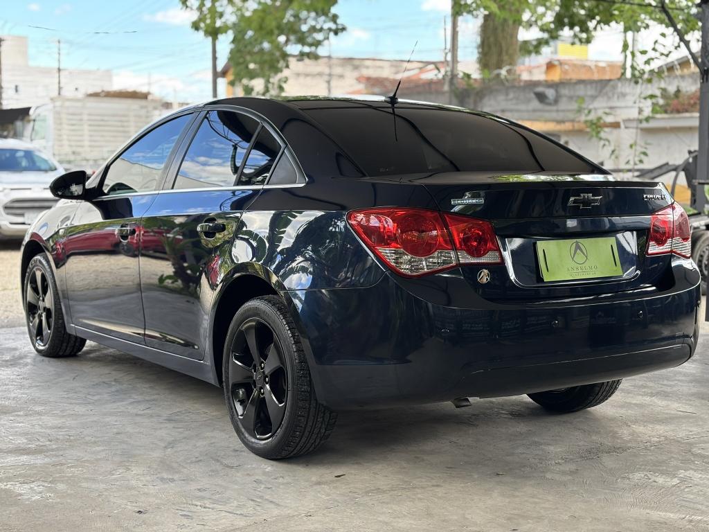CHEVROLET Cruze Sedan - Foto