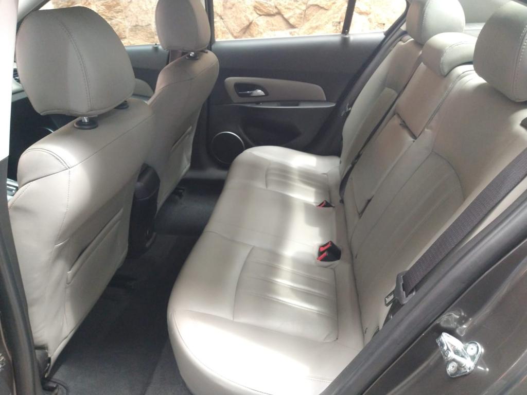 CHEVROLET Cruze Sedan - Foto