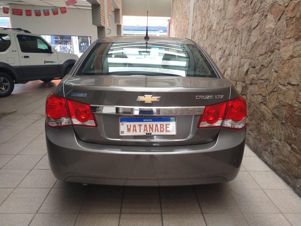 CHEVROLET Cruze Sedan - Foto