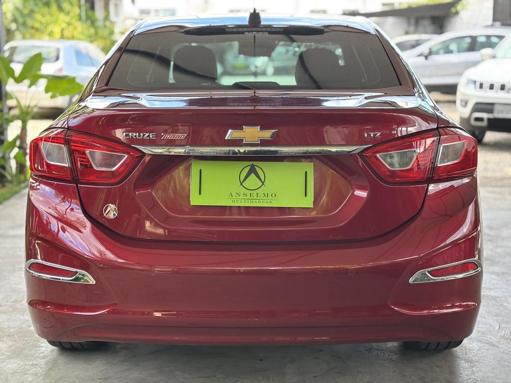 CHEVROLET Cruze Sedan - Foto