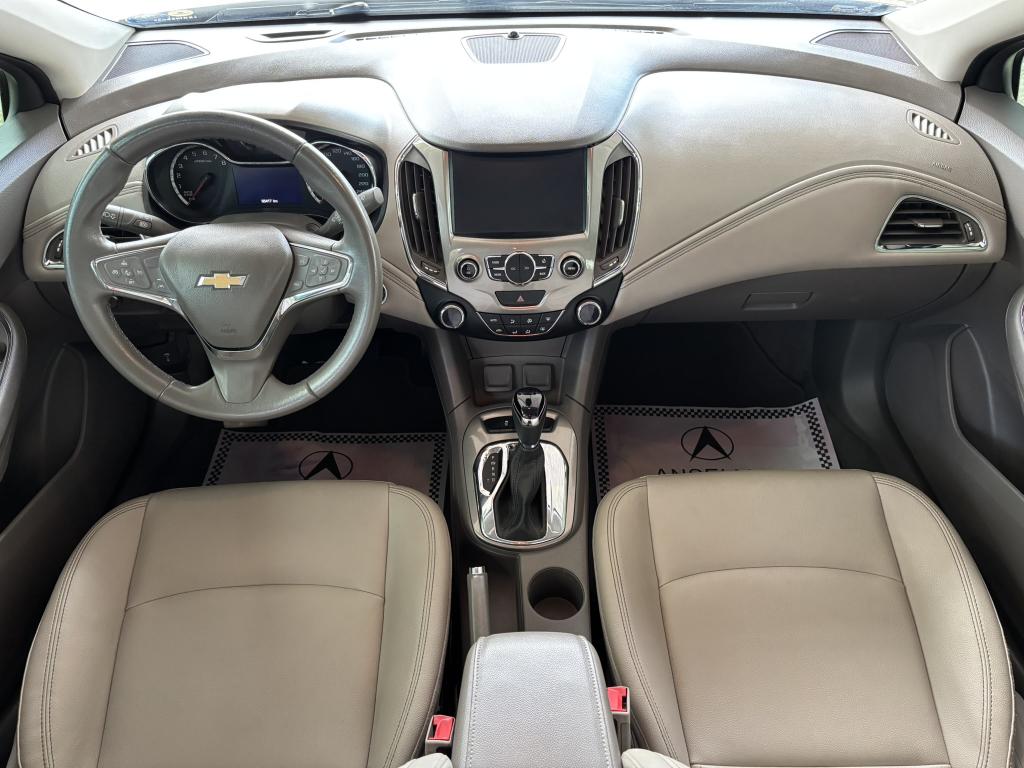 CHEVROLET Cruze Sedan - Foto