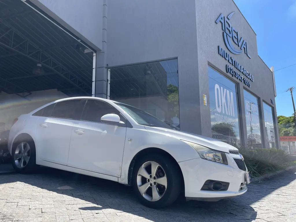 CHEVROLET Cruze Sedan