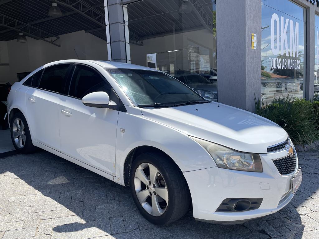 CHEVROLET Cruze Sedan - Foto