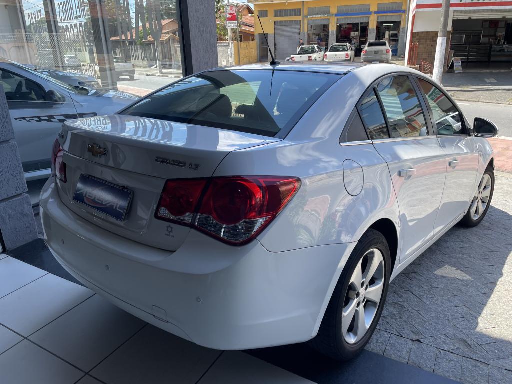 CHEVROLET Cruze Sedan - Foto