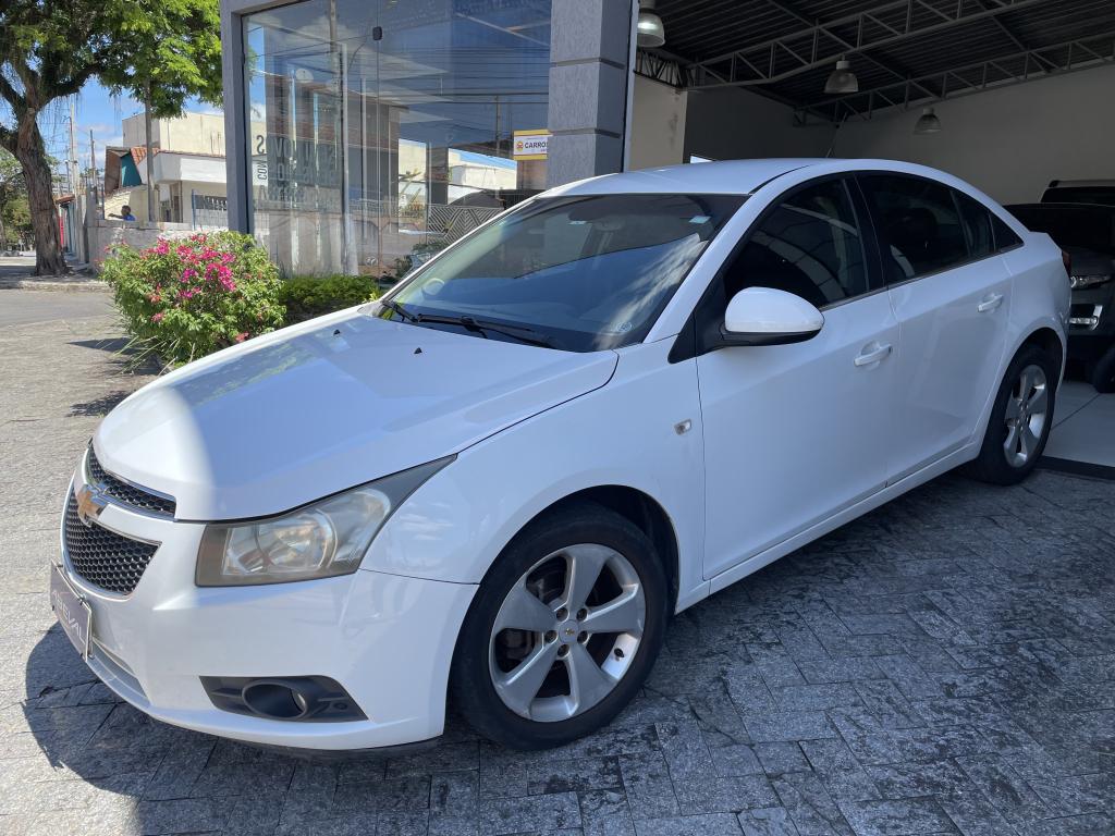 CHEVROLET Cruze Sedan - Foto